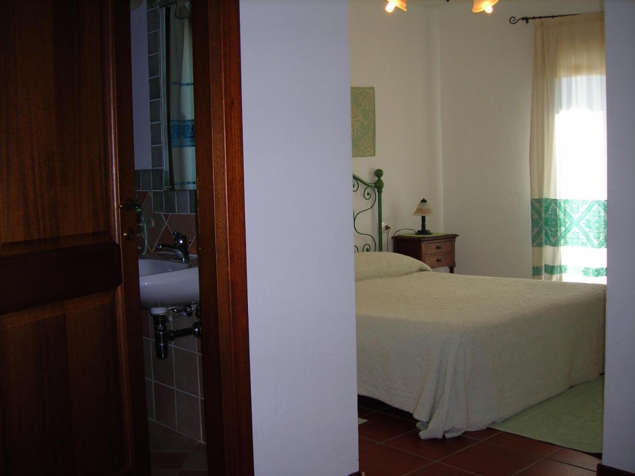 Bed & Breakfast Dessole 2*